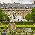 Lejlighed Champs Elysees - Arc De Triomphe Studio