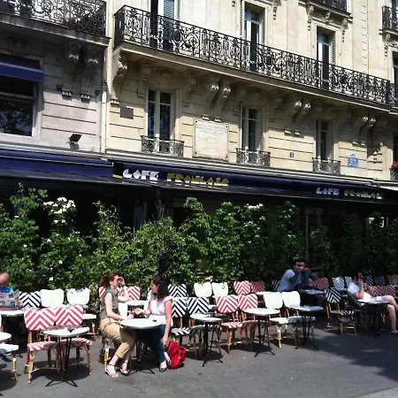 Appartement Champs Elysees - Arc De Triomphe Studio Parijs